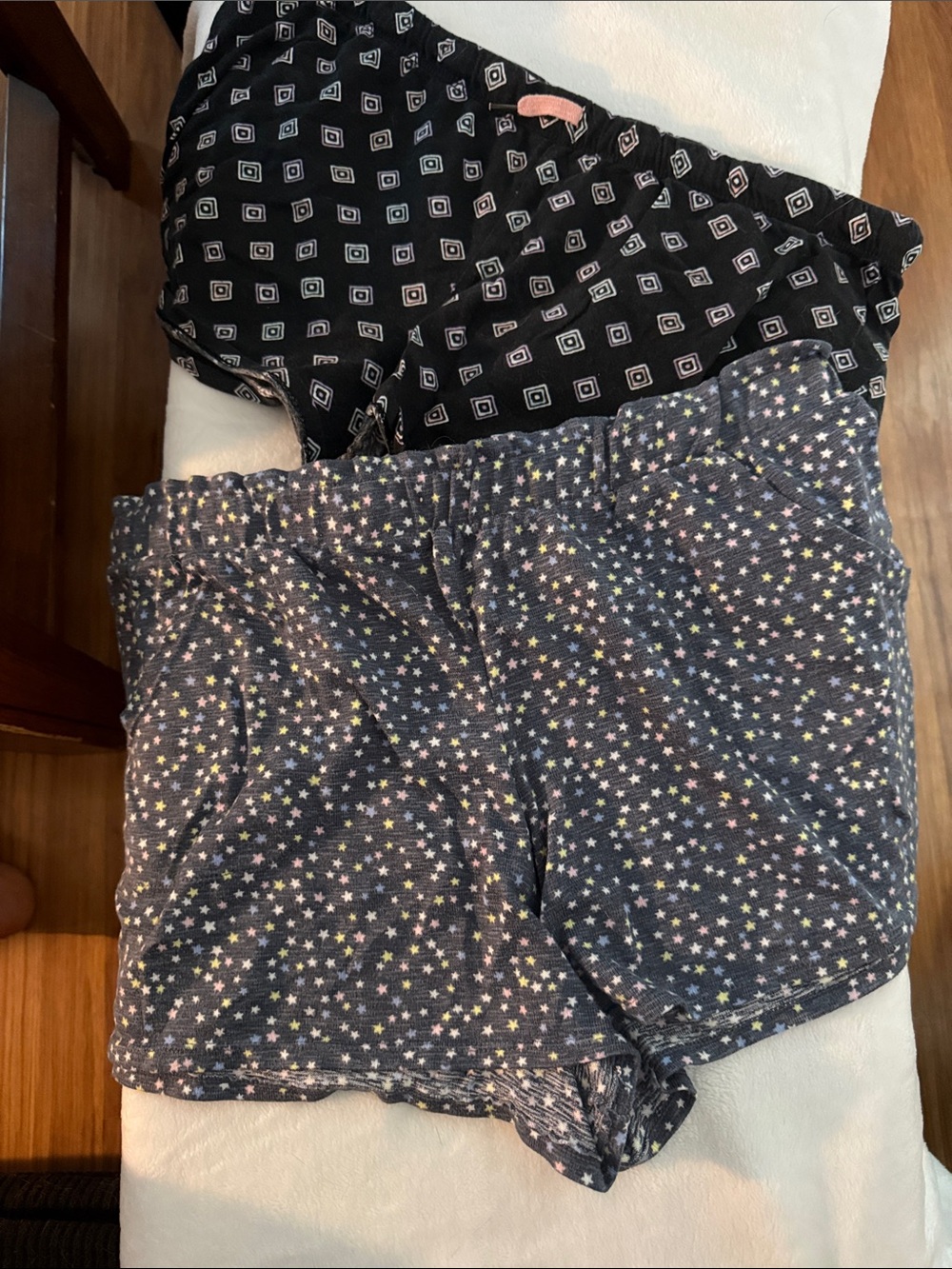 Secret Treasures Black Star-Print Sleep Shorts